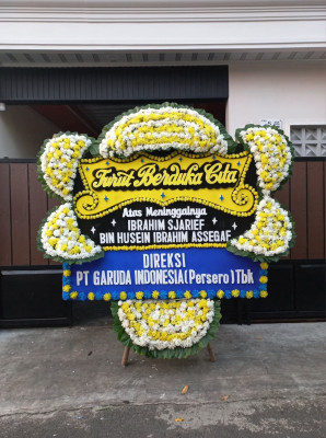 Papan Bunga Duka di Watumalang