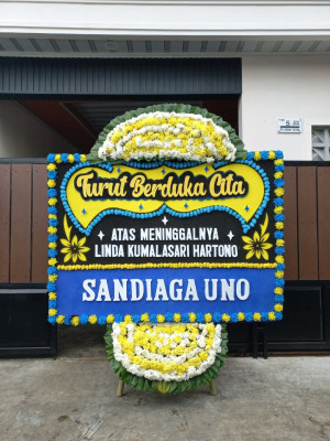 Papan Bunga Duka di Watumalang
